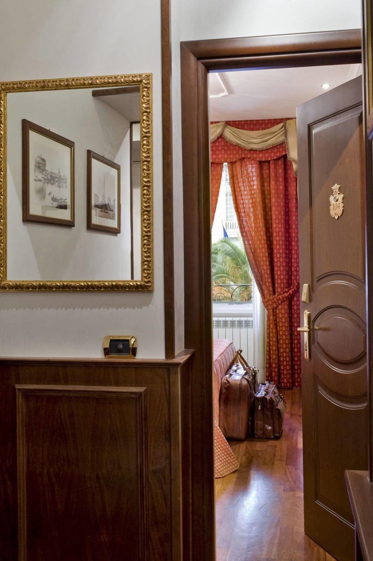 38 Viminale Street Hotel Rome Buitenkant foto