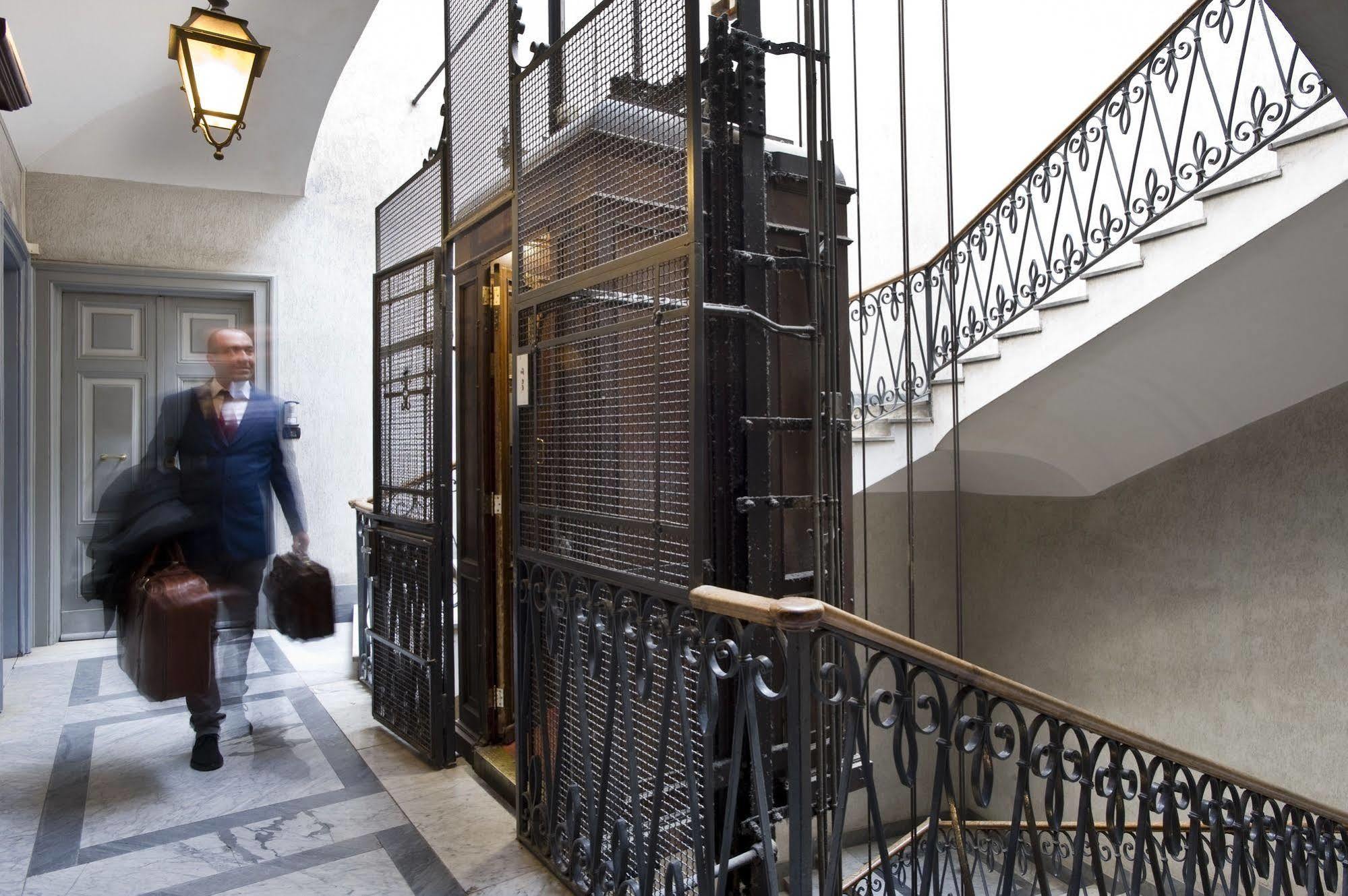 38 Viminale Street Hotel Rome Buitenkant foto
